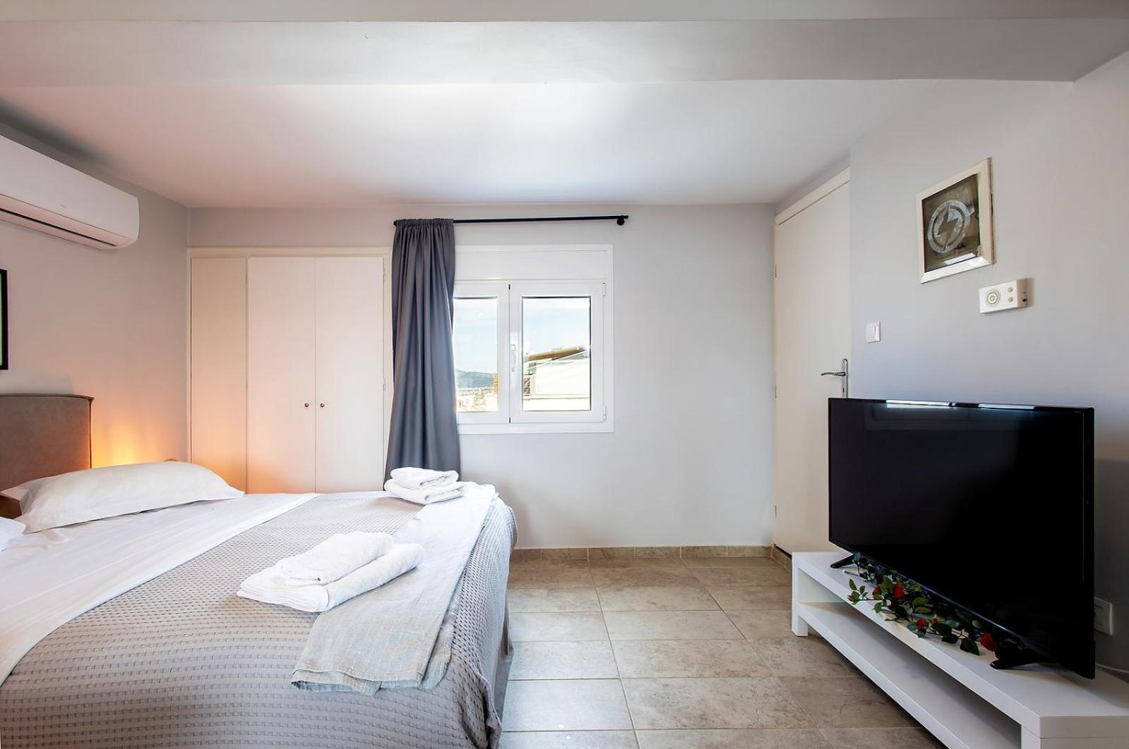 Aris123 By Smart Cozy Suites - Apartments In The Heart Of Athens - 5 Minutes From Metro - Available 24Hr Exterior foto